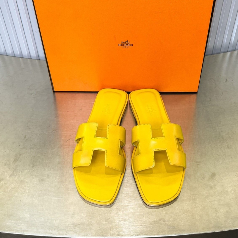 Hermes Slippers